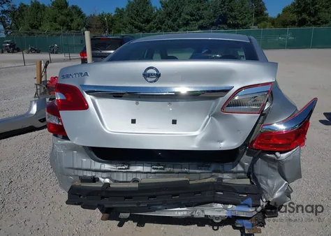 2019 Nissan Sentra S z USA, uszkodzony, nr VIN 3N1AB7AP7KY357545